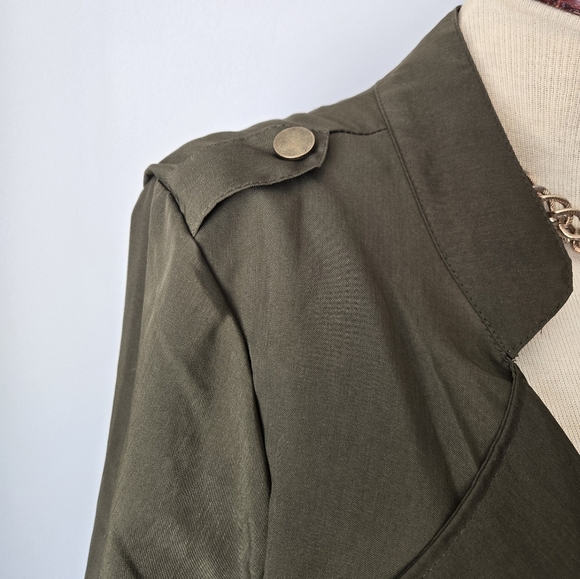 AMARYLLIS Olive Green Relaxed Fit Beltless Trench Coat. Size Small - Picture 3 of 13